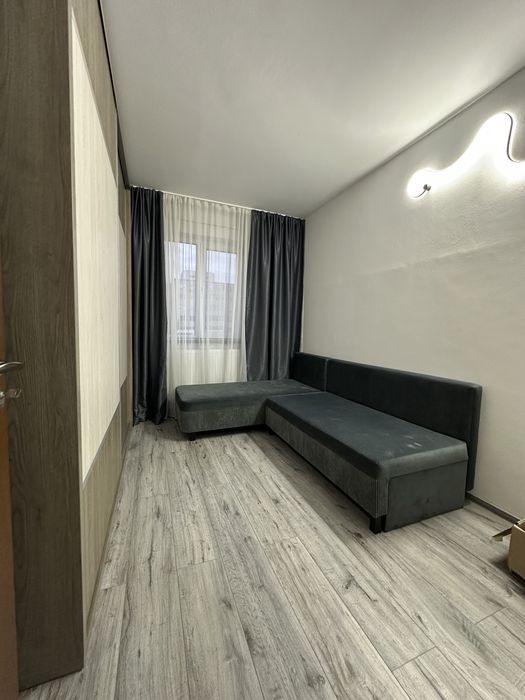 Inchiriez apartament 3 camere Tomis Nord