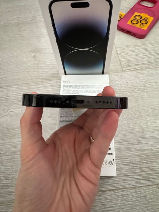 iPhone 14 Pro - Space Black, 128GB - stare excelentă + accesorii