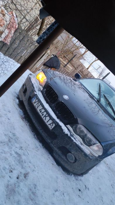 Văd  sau schimb BMW e 46 Berlin  1300 euro