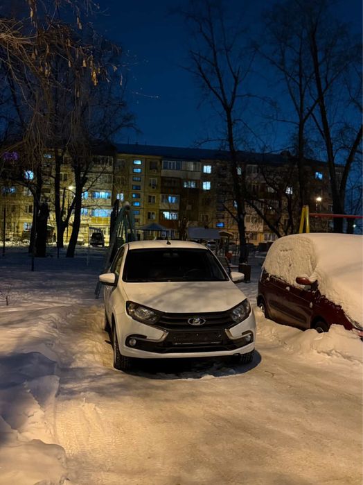 Продам Лада гранта 2023 гв механика