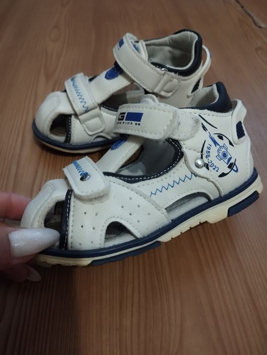 Детская обувь на весну -осень