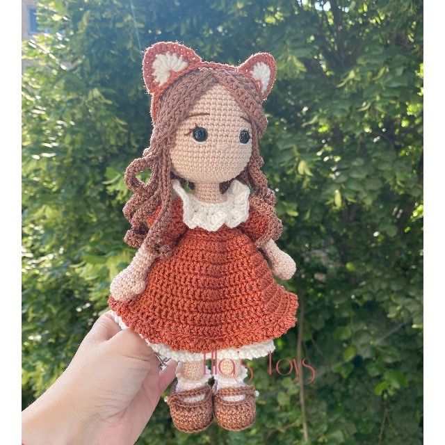 Papusa - jucarie - decoratiune crosetata