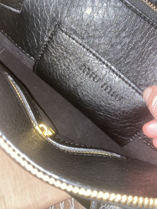 Geanta noua, Miu Miu