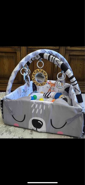 Детский развивающий коврик