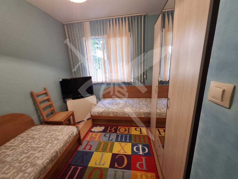 Дава се под наем Тристаен апартамент в Стара Загора, Център - 63 кв.м за 113960 € - Снимка #3