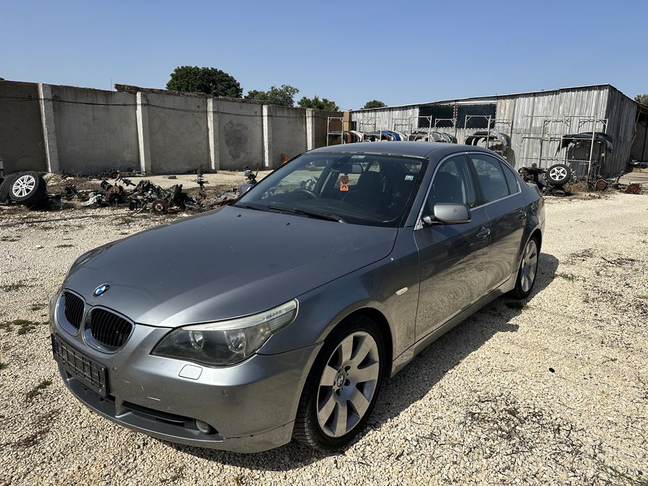 BMW 530i на части M54B30