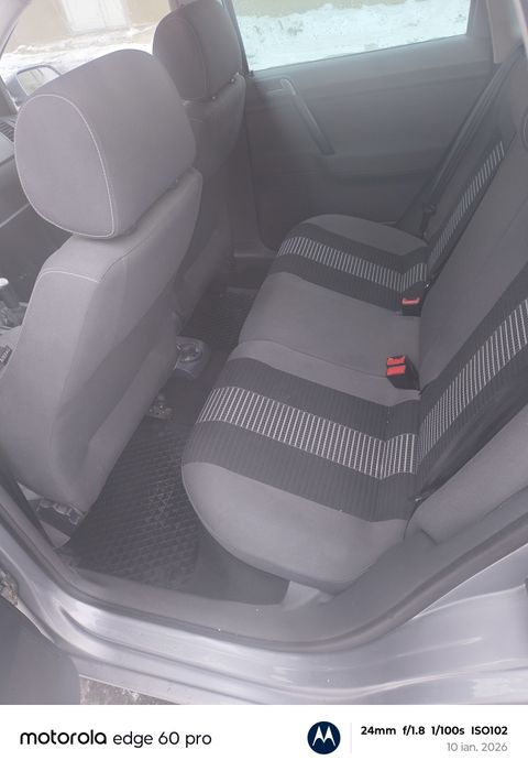 Vând Volkswagen polo an 2008