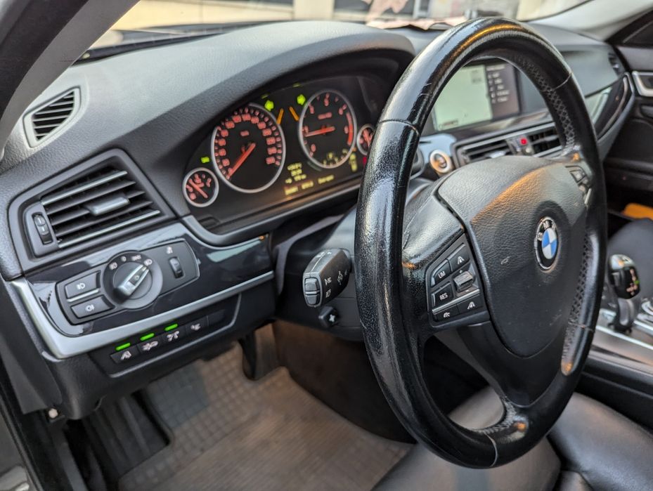 BMW 520D, Piele, BiXenon, HUD, 4 butoane, Navi Pro, Panorama, Automat!