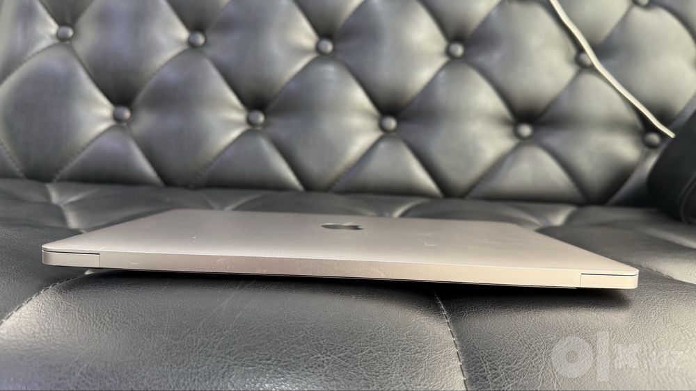 Apple MacBook Air 2020 i3 8GB/256GB в идеальном  состоянии