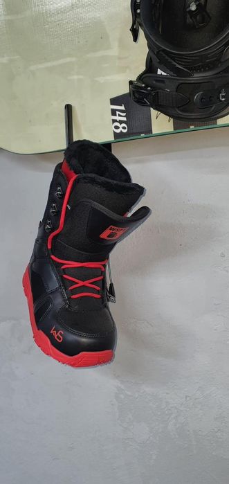 Продам ботинки для сноуборда, размер 34-35