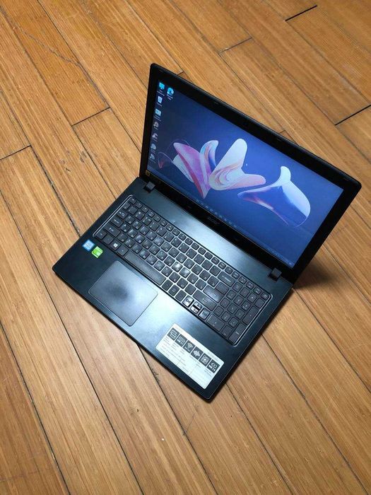 Windows 11 озу 12гб SSD 240гб M2 HDD 700гб работает идеально!
