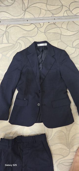 Продам школьную форму