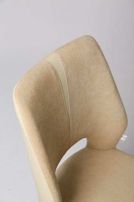 Стулья Зеро бежевый