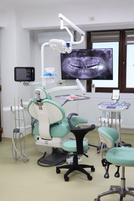 Afacere la cheie Clinica de Stomatologie