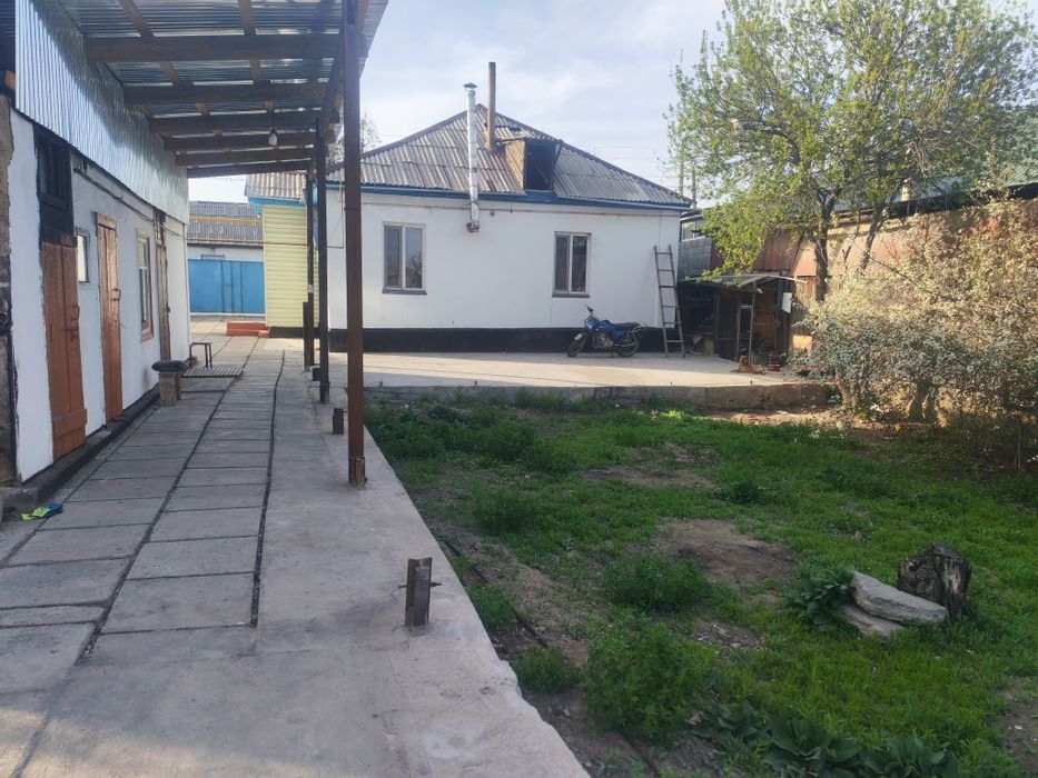 Продаю дом с летней кухней