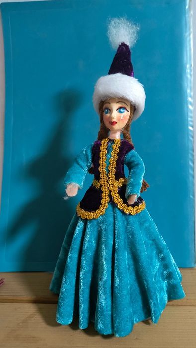 Кукла ручной работы