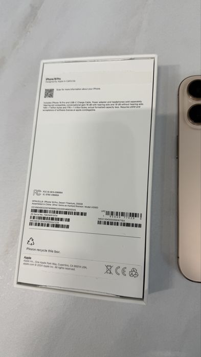 продам iPhone 16 Pro