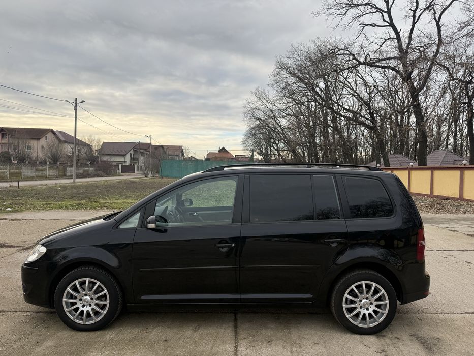 Volkswagen Touran 1.9 Tdi- 105 Cp- 7 loc- Recent adus