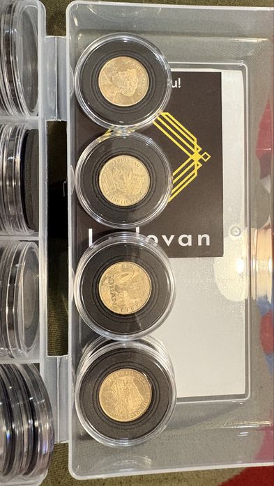 Vand sau schimb cu model care nu il am monede de 50 bani  comemorative