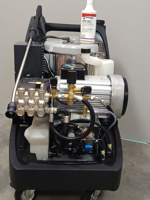 Професионална пароструйка BM2 - 200 bar