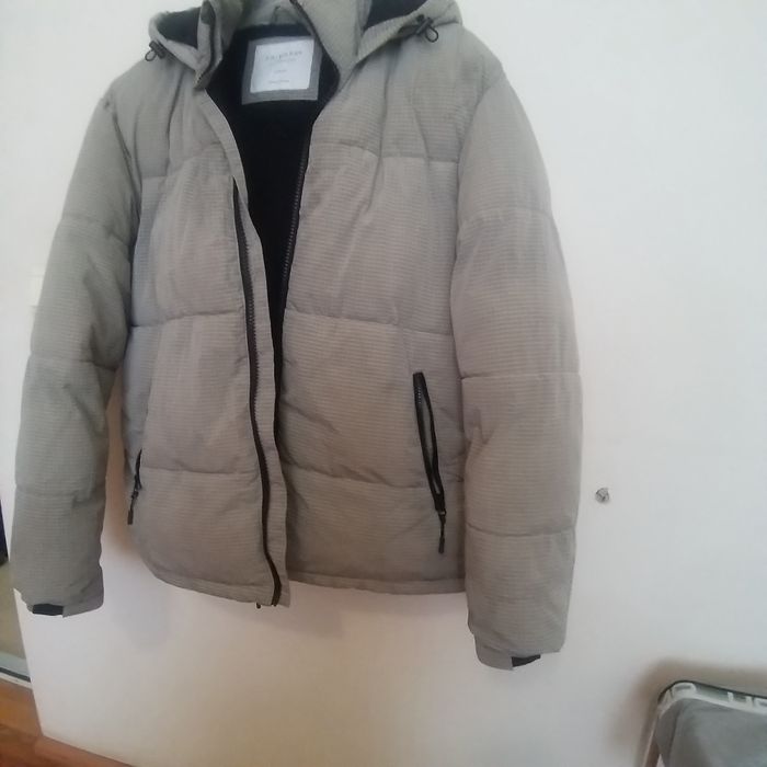 Vând geacă de iarnă bărbați mărimea L