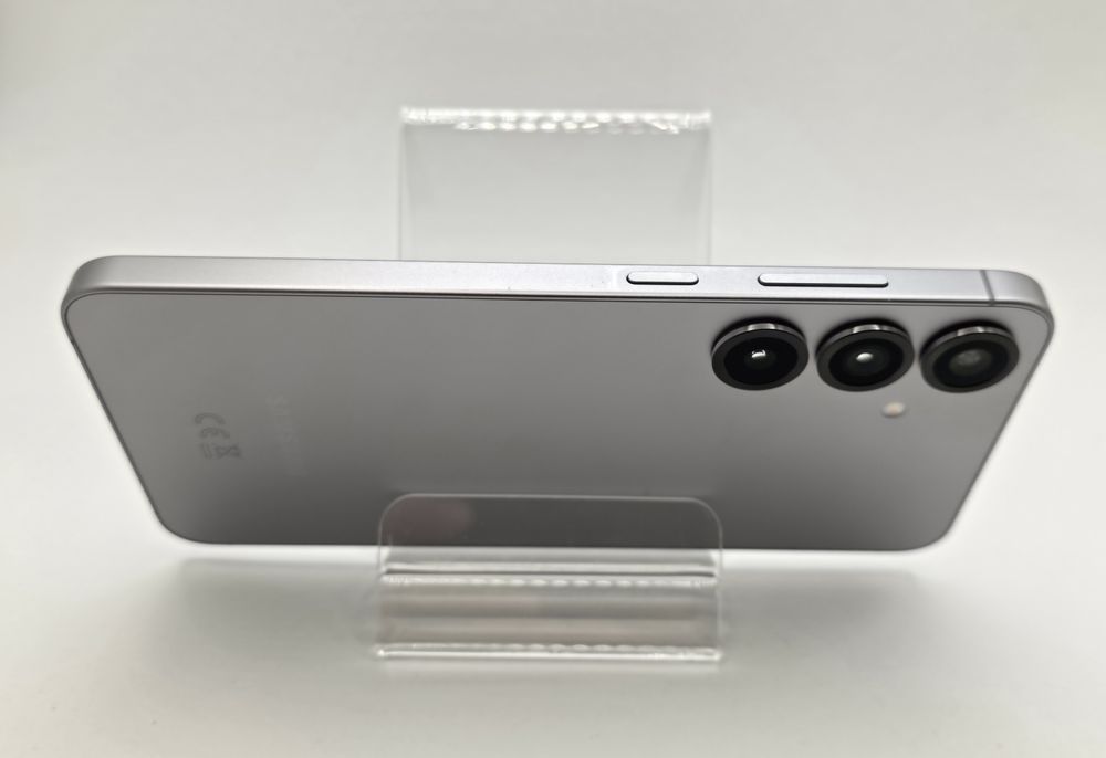 Samsung S25+ Plus / Silver / 256 GB / DeluxGSM