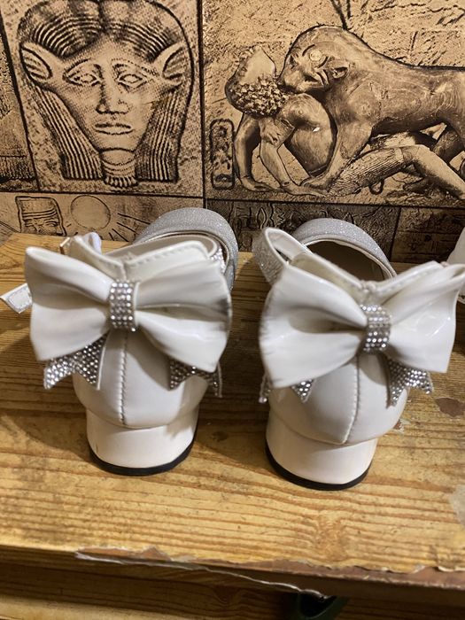 Туфельки для девочек