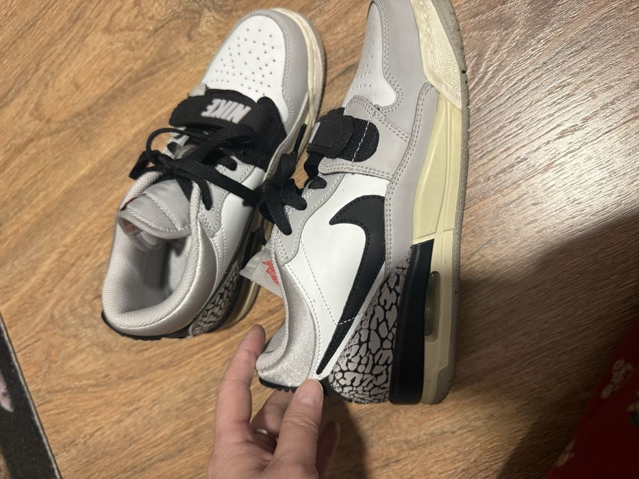 Продам кроссовки nike оригинал б/у