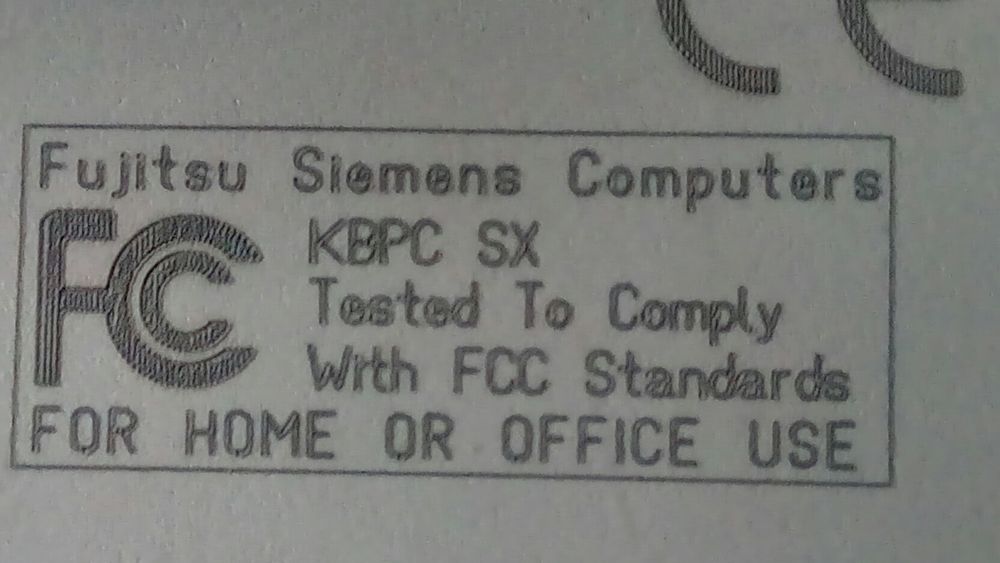 Клавиатура за компютър SIMENS и монитор SAMSUNG