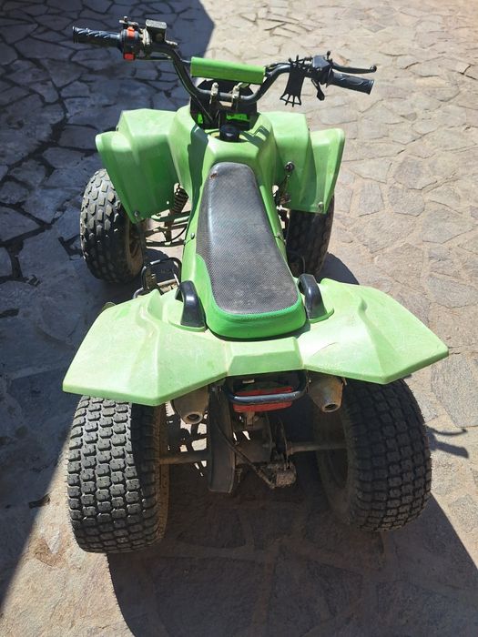 Vând atv de 125cm³
