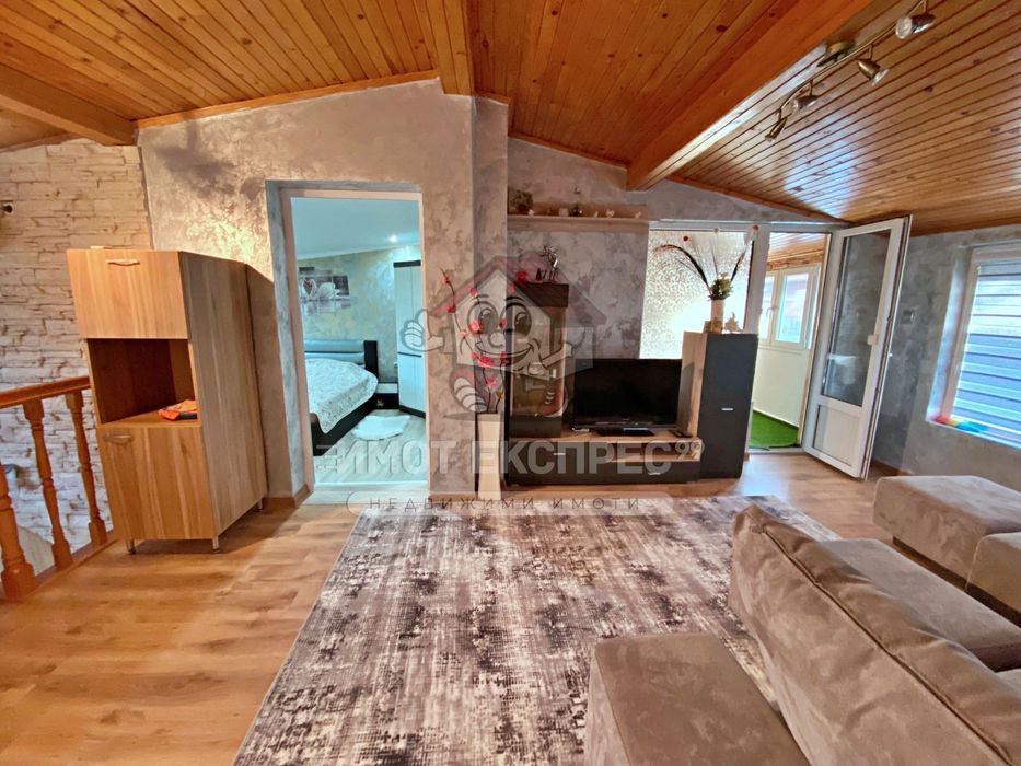 Продава се Къща в Асеновград - 70 кв.м за 6 €/кв.м - Снимка #8