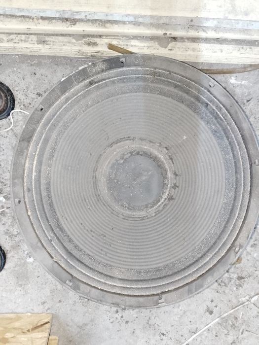 Продам сабвуфер !