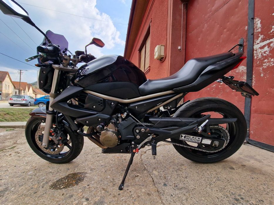 Yamaha XJ6 Naked