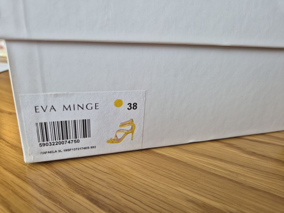 Сандали Eva Minge