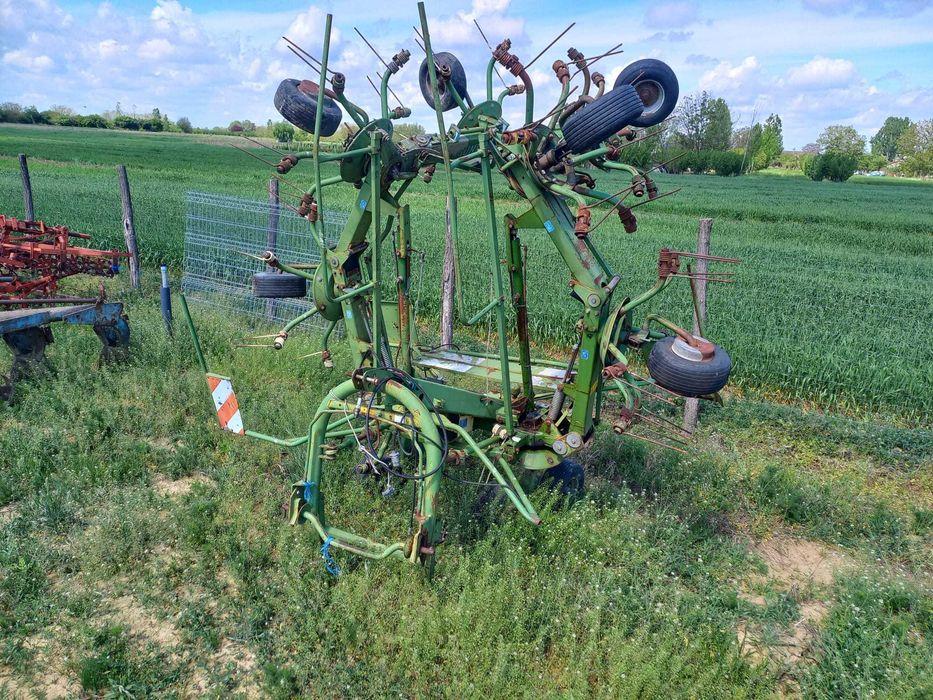 Vand/ Dezmembrez greble Krone