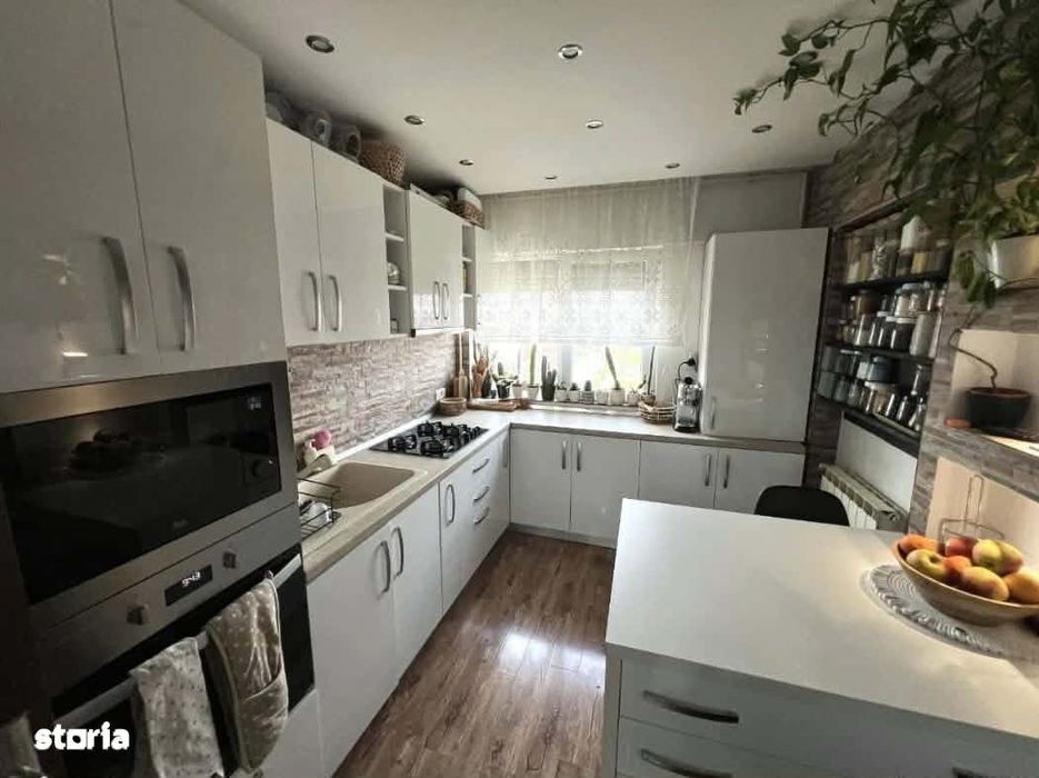 Apartament 4 camere, Micro 16, Satu Mare — fotografia 3