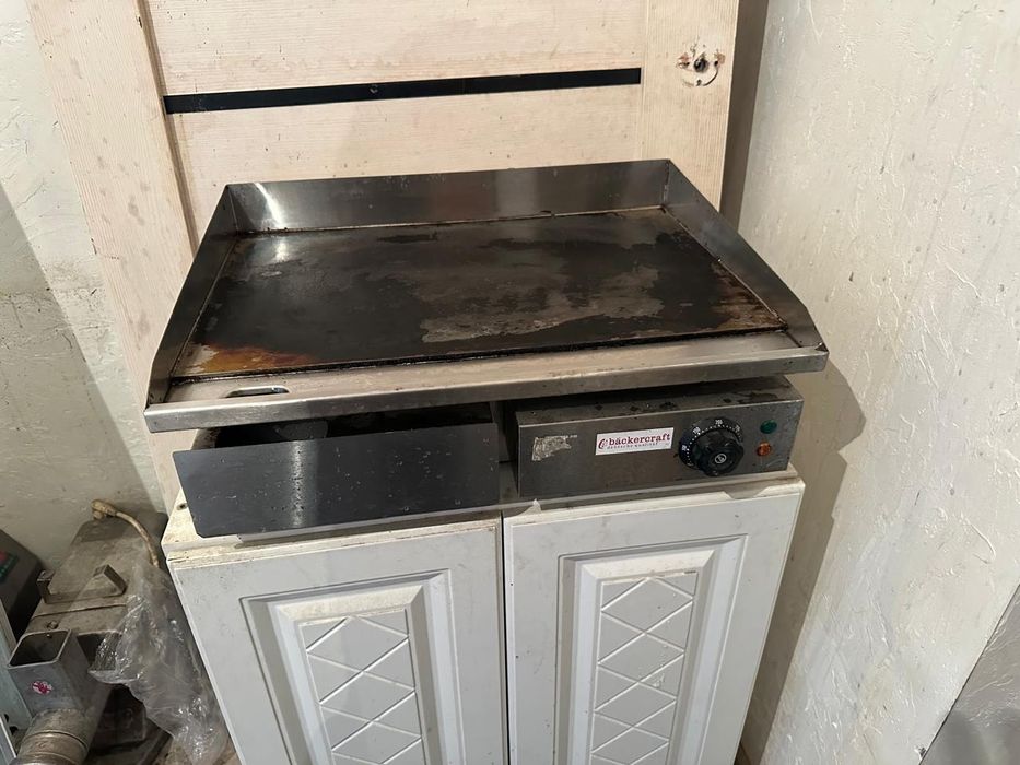 Продам Плиту почти новая