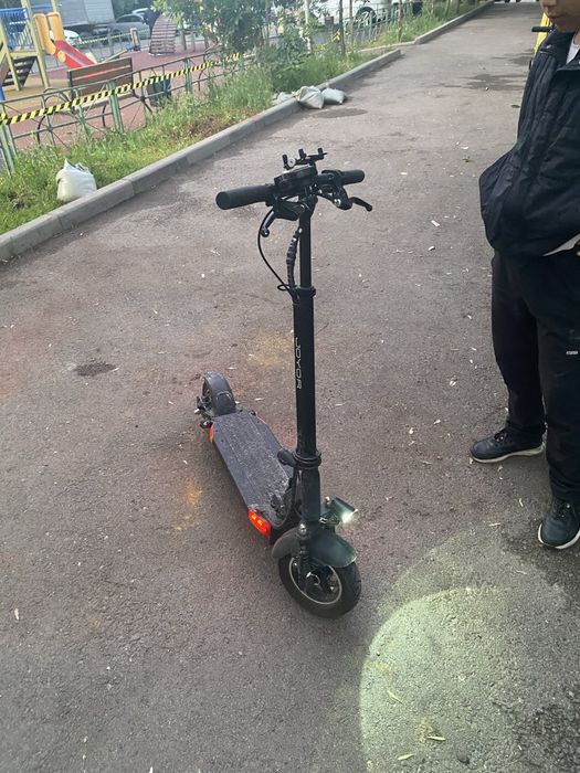 Продам электро самокат