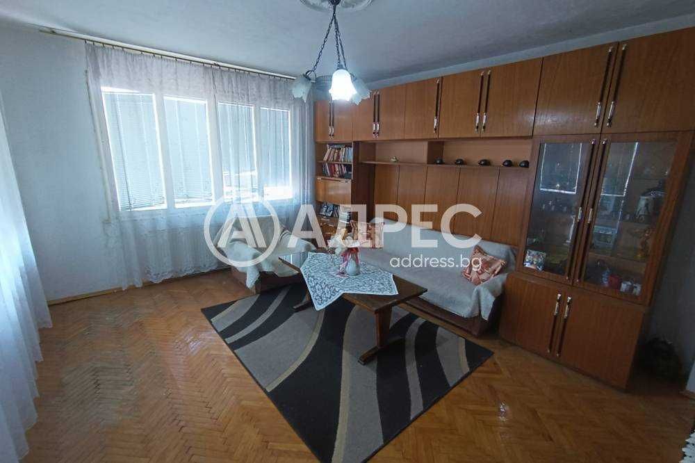 Mногостаен апартамент в гр. Разград, кв. "Варош!