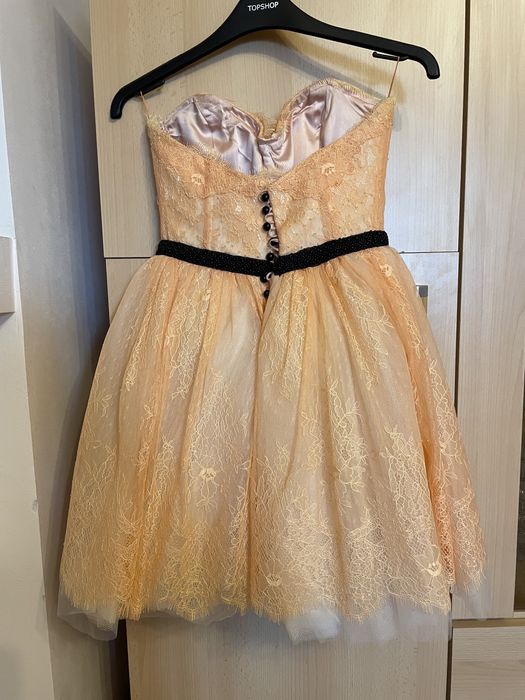 Rochie cu corset, tul si dantela chantilly, xs