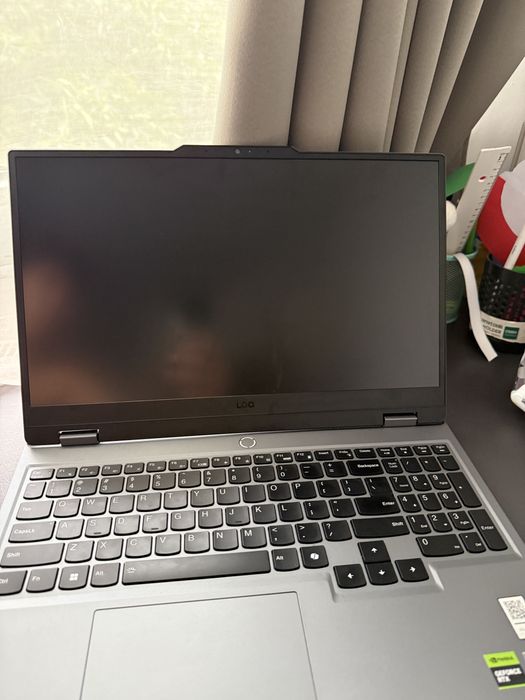 Laptop Gaming LENOVO LOQ 15ARP9