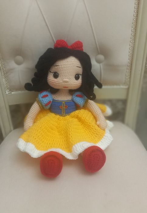 Qo‘g‘irchoq "Oppog‘oy".  Кукла "Белоснежка"