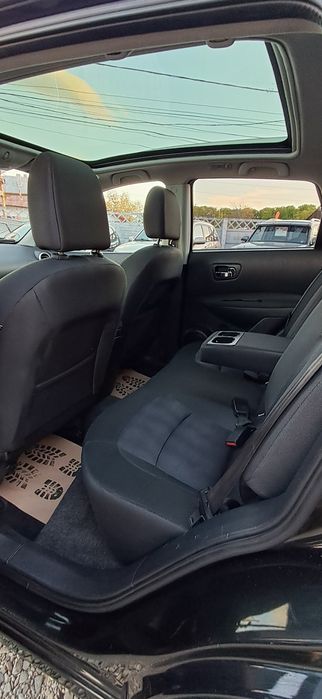 Nissan Qashqai TEKNA 1.6 DIESEL 131 cp Cutie manuală an 2013 ÎNMATRICULATĂ