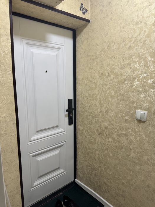 1 Хона квартира сотилади