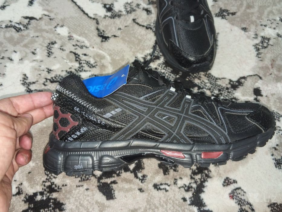 Asics Krasovka 43