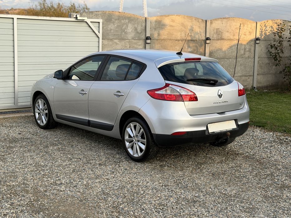 Renault Megane 3 -  2011 - 1.4 TCE -130 CP - Euro 5 - Navigatie - Climatronic - Jante