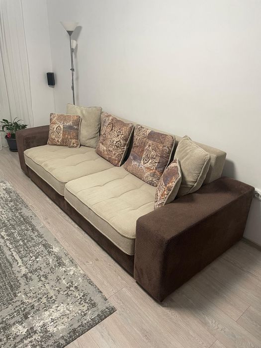 Canapea extensibila cu lada
