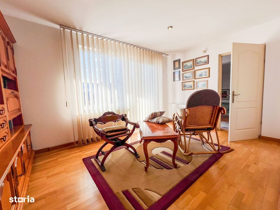 Casa individuala deosebita, garaj, str Cetatii, Parc Poligon