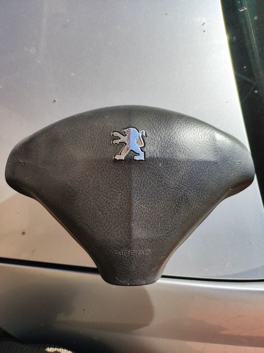 Волан за Пежо-407