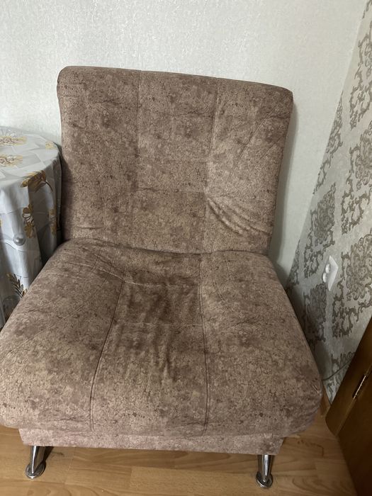 Очень удобный диван и кресло